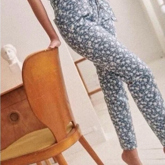Sézane Maxium Floral Blue Women's Pants, size 6 - Picture 2 of 9